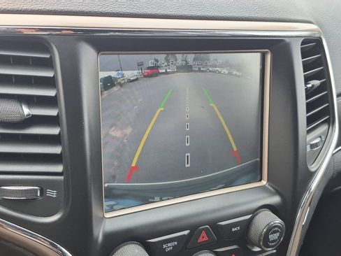 Used 2014 Jeep Grand Cherokee Limited AWD/4WD image 19