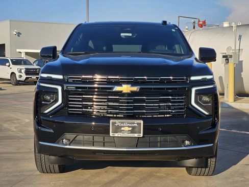 New 2026 Chevrolet Suburban High Country w/ Sun And Tow Package AWD/4WD image 6