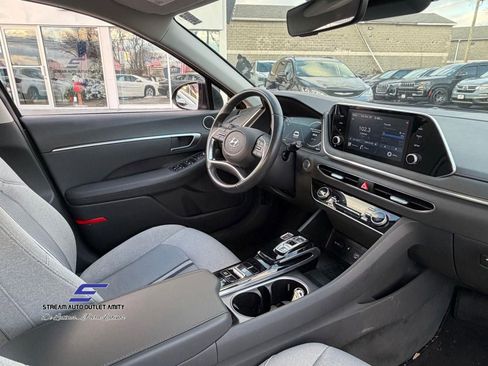 Used 2020 Hyundai Sonata SEL w/ Convenience Package image 10