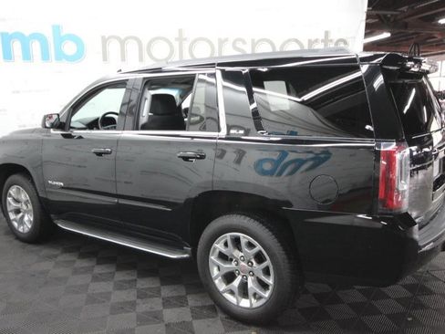 Used 2018 GMC Yukon SLE w/ SLE Value Package image 4