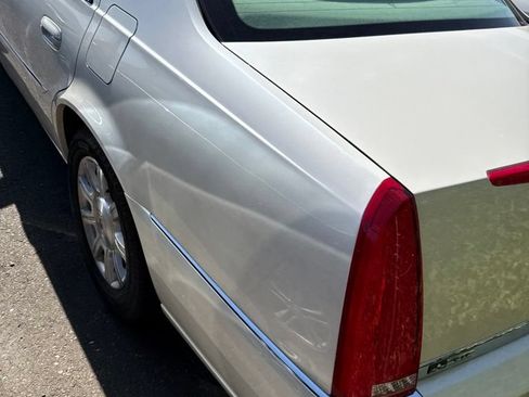 Used 2008 Cadillac DTS FWD image 10