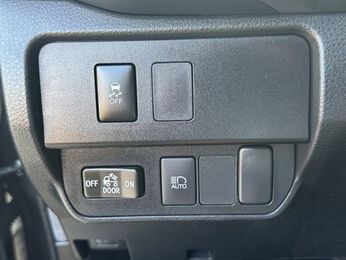 Used 2022 Toyota Tacoma SR5 image 29