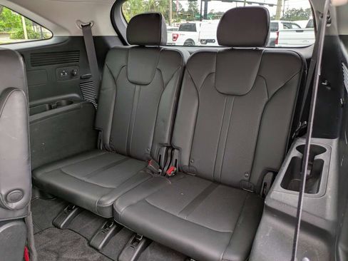 Used 2023 Kia Sorento EX FWD image 16