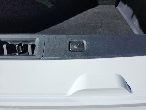 Used 2025 Ford Expedition Max King Ranch image 13