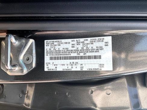 Used 2017 Ford Escape SE AWD/4WD image 34