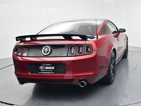 Used 2014 Ford Mustang Coupe RWD image 7