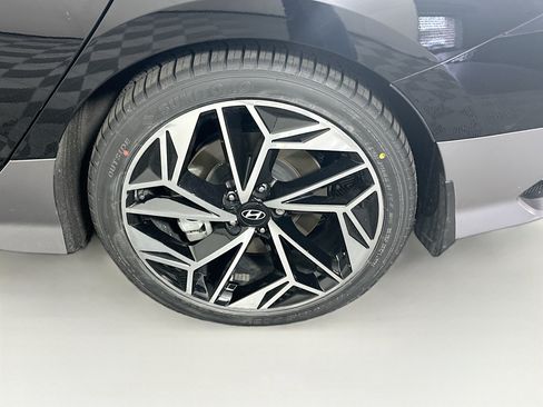 Used 2024 Hyundai Ioniq 6 SEL RWD image 11
