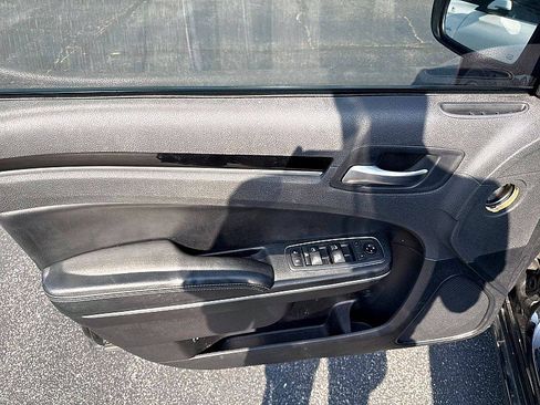 Used 2021 Chrysler 300 S RWD image 18