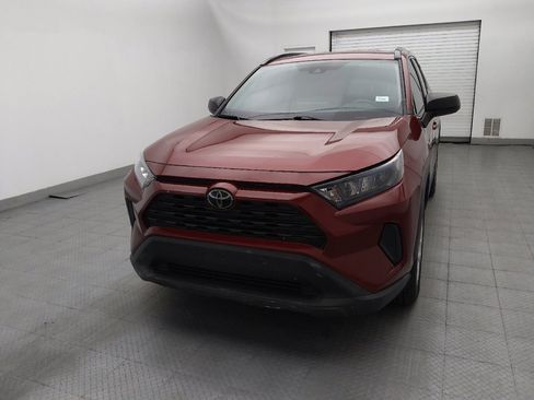 Used 2020 Toyota RAV4 LE FWD image 15