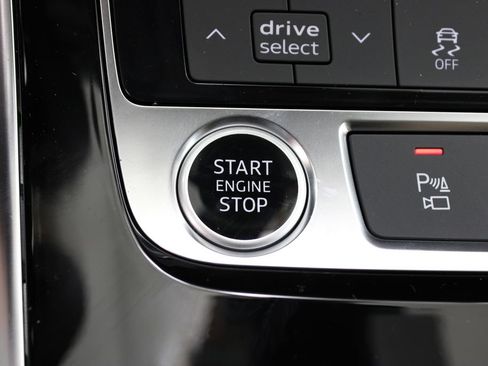 New 2026 Audi Q7 2.0T Premium Plus AWD/4WD image 11