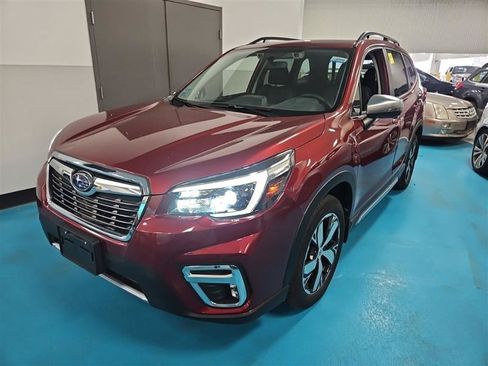 Used 2021 Subaru Forester Touring AWD/4WD image 4