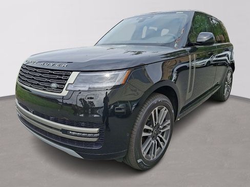New 2025 Land Rover Range Rover SE image 1