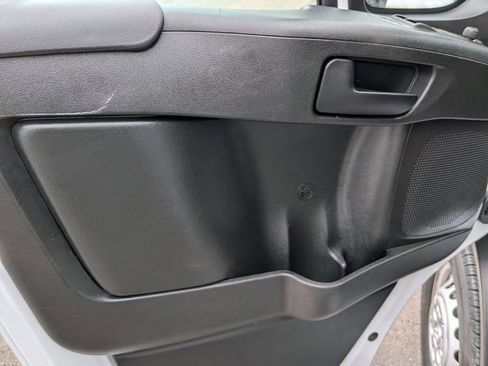 Used 2026 RAM ProMaster 2500 w/ Convenience Group FWD image 9