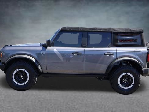 Used 2021 Ford Bronco Big Bend w/ Sasquatch Package AWD/4WD image 4