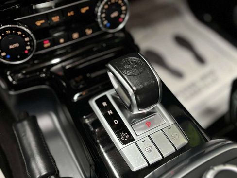 Used 2016 Mercedes-Benz G 63 AMG 4MATIC image 38