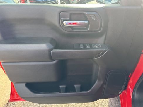Used 2022 Chevrolet Silverado 1500 Custom image 14