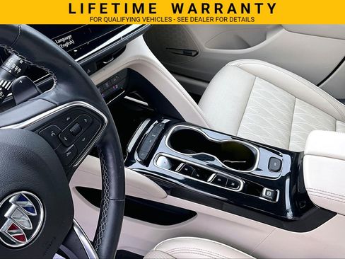 Used 2022 Buick Envision Avenir w/ Premium Seat Package FWD image 15
