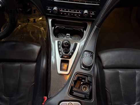 Used 2017 BMW M6 Coupe image 22
