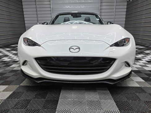 Used 2023 MAZDA MX-5 Miata Club w/ Brembo/BBS Recaro Package RWD image 3