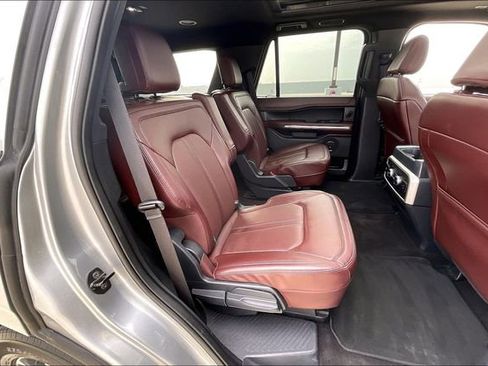 Used 2023 Ford Expedition Limited AWD/4WD image 26
