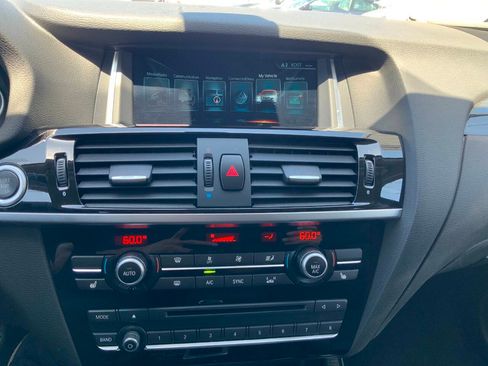 Used 2017 BMW X3 sDrive28i RWD image 7
