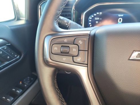Used 2023 Chevrolet Silverado 1500 ZR2 w/ Technology Package image 38