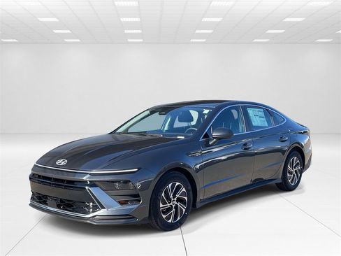 New 2026 Hyundai Sonata Blue image 2