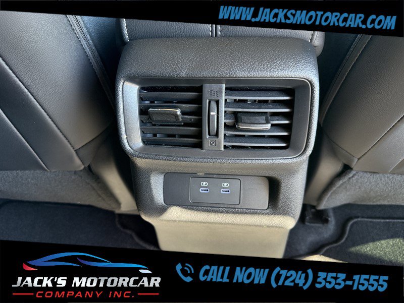 Used 2025 Nissan Murano SV AWD/4WD image 35