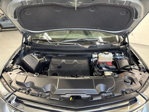 Used 2023 Chevrolet Traverse LT w/ LT Premium Package AWD/4WD image 62