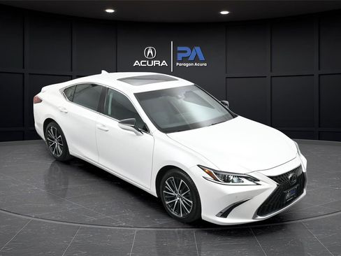 Used 2023 Lexus ES 350 w/ Premium Package FWD image 31