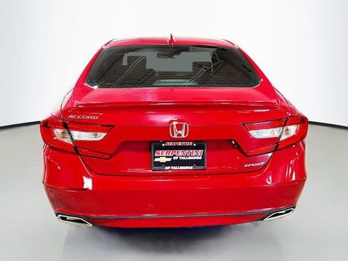 Used 2018 Honda Accord Sport image 8