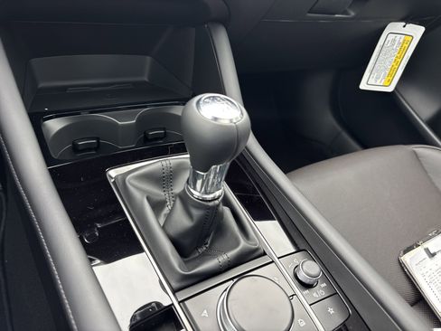 New 2026 MAZDA MAZDA3 2.5 S Hatchback w/ Premium Pkg image 39