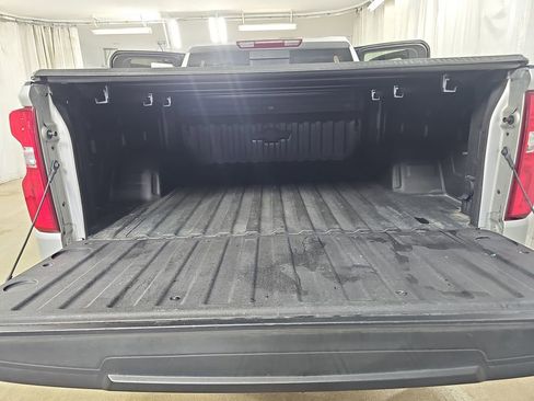 Used 2019 Chevrolet Silverado 1500 RST image 15