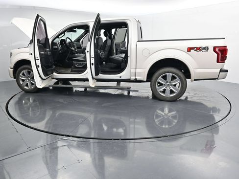 Used 2016 Ford F150 Platinum w/ Equipment Group 701A Luxury AWD/4WD image 28