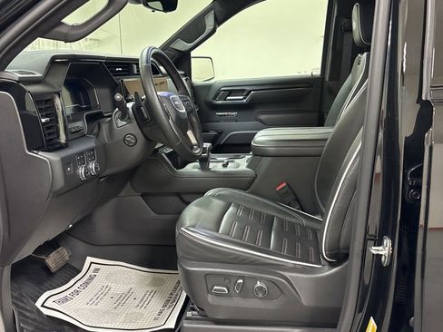 Used 2024 GMC Sierra 1500 AT4X w/ AT4X AEV Edition image 9