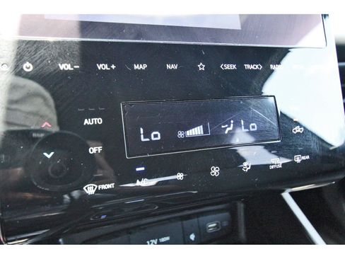 Used 2023 Hyundai Santa Cruz SEL Premium AWD/4WD image 27