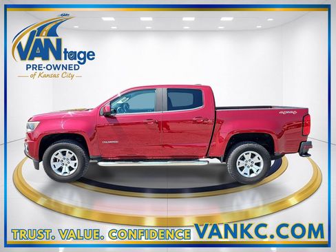 Used 2019 Chevrolet Colorado LT w/ LPO, Premium Interior Package AWD/4WD image 10