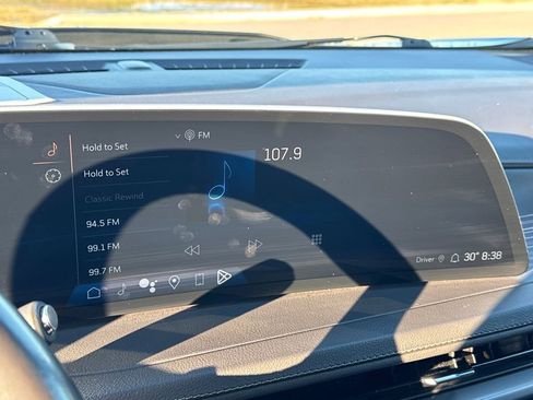 Used 2024 Cadillac XT4 Premium Luxury image 21