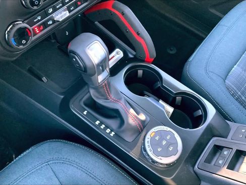 New 2026 Ford Bronco Heritage Edition image 5