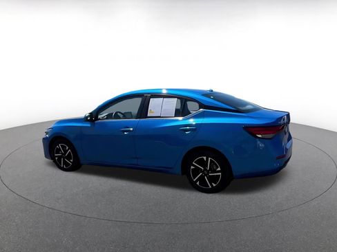 Used 2025 Nissan Sentra SV FWD image 12