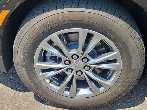 Certified 2023 Cadillac XT5 Premium Luxury FWD image 8