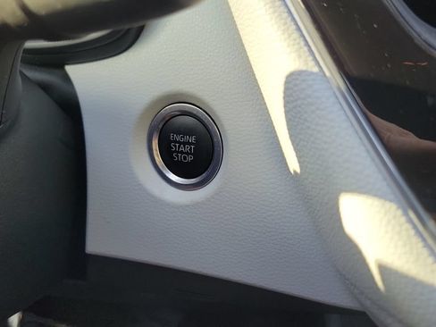 Certified 2023 Toyota Corolla SE FWD image 23