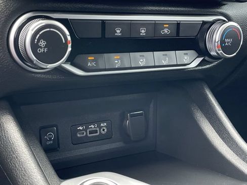 Used 2024 Nissan Sentra SV w/ Lighting Package FWD image 19
