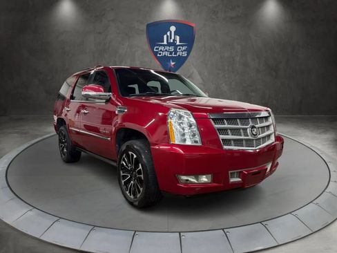 Used 2012 Cadillac Escalade Platinum image 7