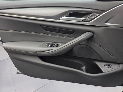 Certified 2023 BMW 530i w/ M Sport Package RWD image 25