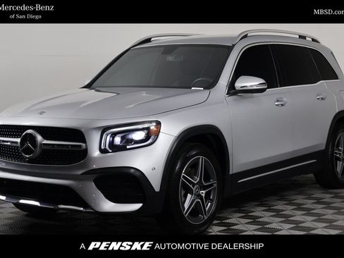 Certified 2021 Mercedes-Benz GLB 250 w/ AMG Line image 1