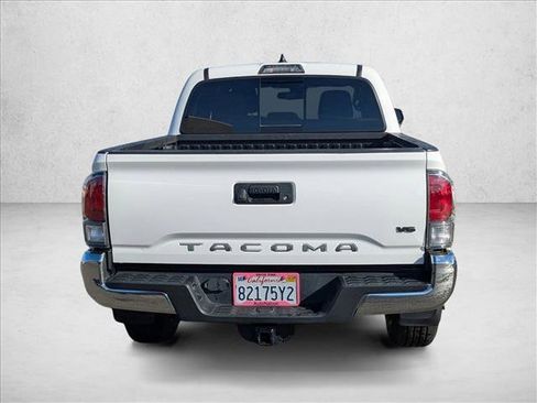 Used 2020 Toyota Tacoma TRD Off-Road image 7