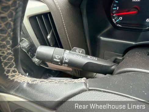 Used 2018 GMC Sierra 1500 SLE w/ SLE Value Package AWD/4WD image 34