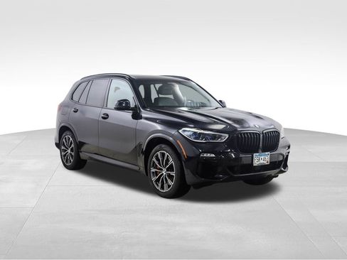 Used 2021 BMW X5 M50i w/ Executive Package image 7