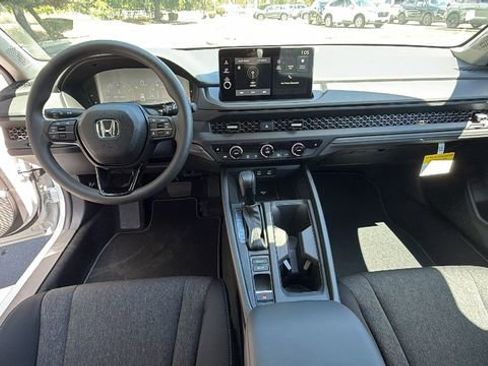 New 2026 Honda Accord SE image 18